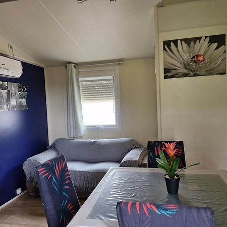 Charmant Mobil-Home Rocbaron Экстерьер фото