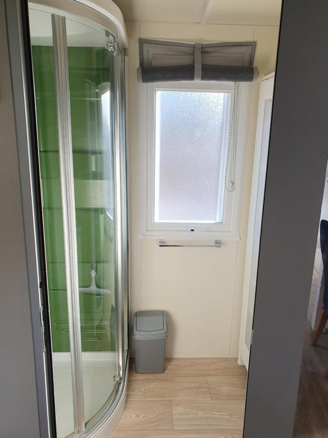 Charmant Mobil-Home Rocbaron Экстерьер фото